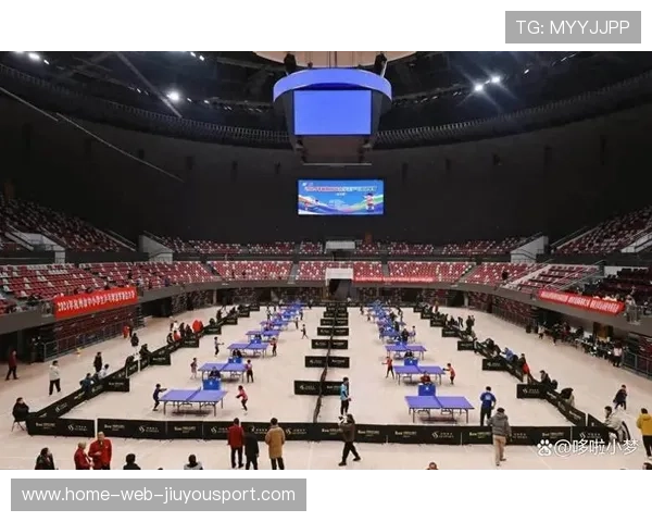 乒乓球决赛战术板被反复研究，教练圈展开热烈讨论