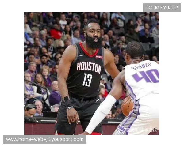 国王队球员集体点赞批评教练的视频