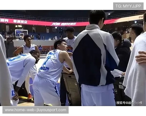 篮球裁判误判在中国联赛舆论危机中的应对策略，篮球裁判判错了怎么办