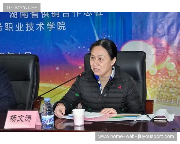 职业比赛中指挥体系建设与决策传达