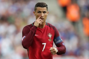 九游网页版官网入口-德约连续封王，网坛传奇继续书写，德约网球